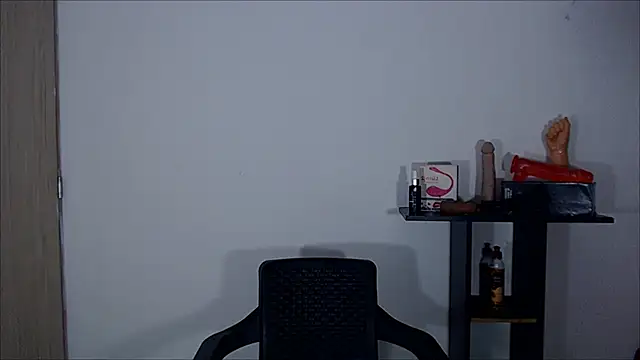 Snapshot of sofiaxdollxxx chatting on 02.22.25 sofiaxdollxxx online show from 02.22.25