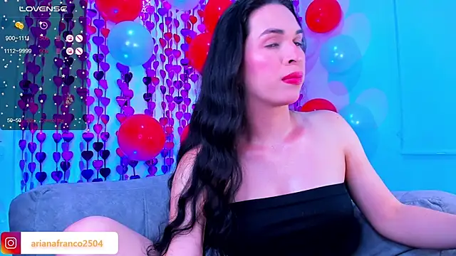 Snapshot of Ariana_f chatting on 02.15.25 Ariana f online show from 02.15.25