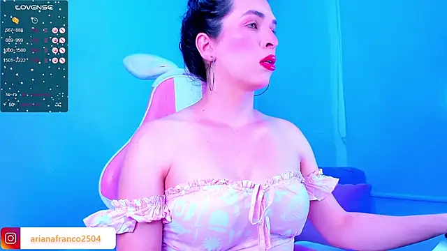 Snapshot of Ariana_f chatting on 03.04.25 Ariana f online show from 03.04.25