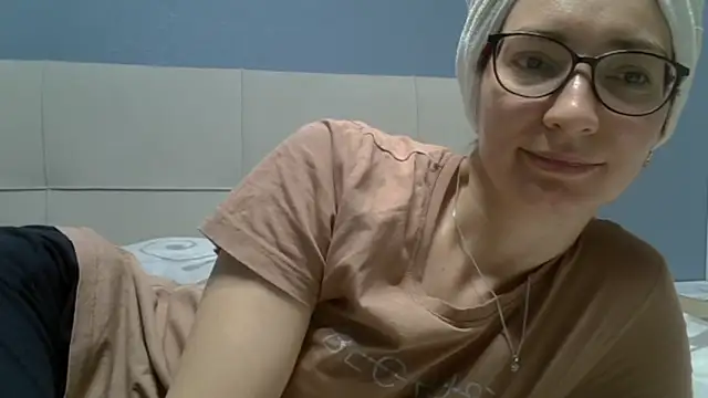 Ashleyspice online show from 05.12.26