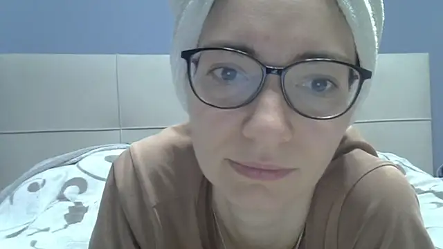 Ashleyspice online show from 06.05.26