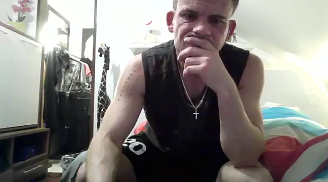 Snapshot of Cambitchboy chatting on 12.12.24 Cambitchboy online show from 12.12.24