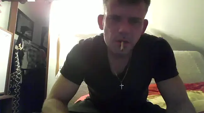 Snapshot of Cambitchboy chatting on 12.21.24 Cambitchboy online show from 12.21.24