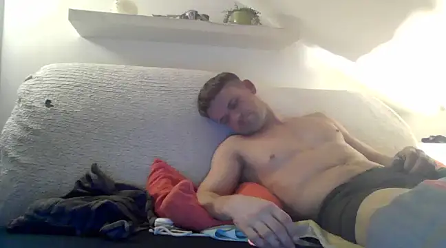 Snapshot of Cambitchboy chatting on 12.25.24 Cambitchboy online show from 12.25.24