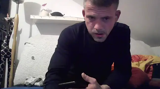 Snapshot of Cambitchboy chatting on 02.20.25 Cambitchboy online show from 02.20.25