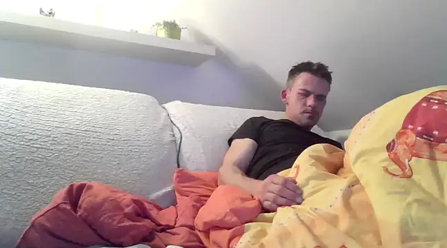 Snapshot of Cambitchboy chatting on 02.23.25 Cambitchboy online show from 02.23.25