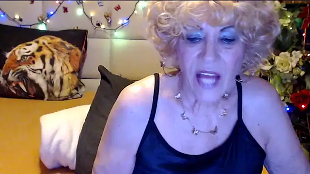 HappyWomanOn online show from 02.13.26