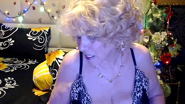 HappyWomanOn online show from 04.10.26