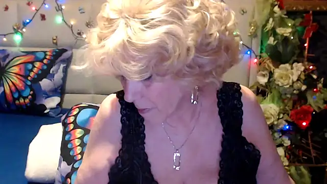 HappyWomanOn online show from 04.29.26