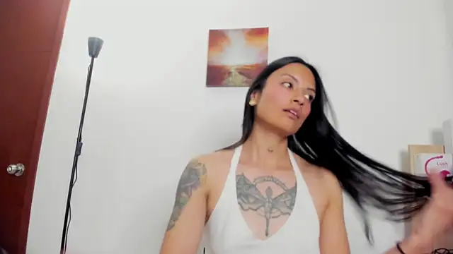 nia  white online show from 07.16.26