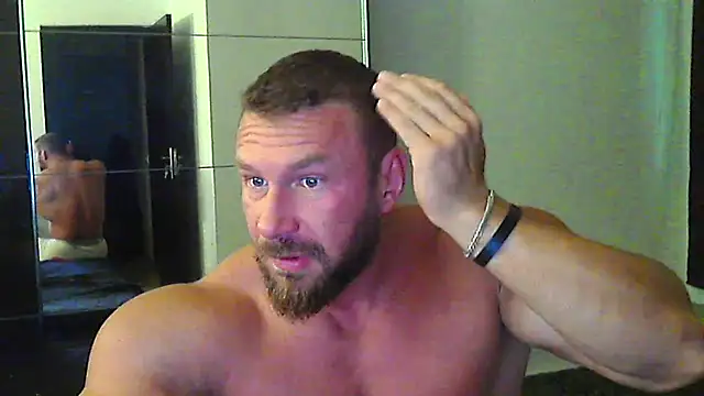 muscularkevin online show from 07.12.26