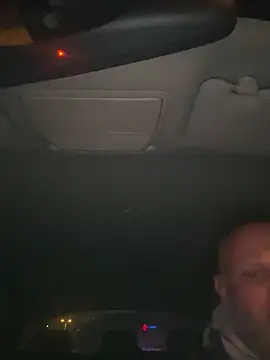 Snapshot of davigochi77bcn chatting on 03.06.25 davigochi77bcn online show from 03.06.25