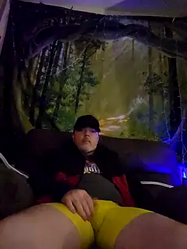 Hotredheadandtoungelasher online show from 12.24.24