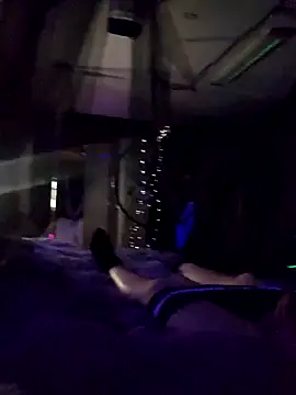 Hotredheadandtoungelasher online show from 01.29.25