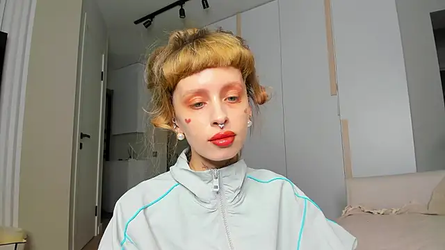 Snapshot of FlowerOfSin2001 chatting on 03.13.26 FlowerOfSin2001 online show from 03.13.26