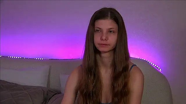 Snapshot of AudreyBarlow chatting on 03.15.25 AudreyBarlow online show from 03.15.25