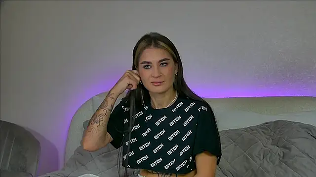 RachelSimpson online show from 09.10.25