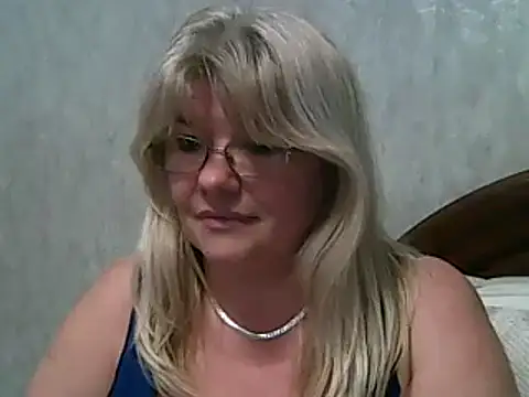 Snapshot of Diana_49 chatting on 02.16.25 Diana 49 online show from 02.16.25