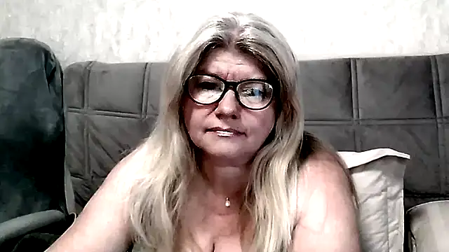 Diana 49 online show from 04.25.26