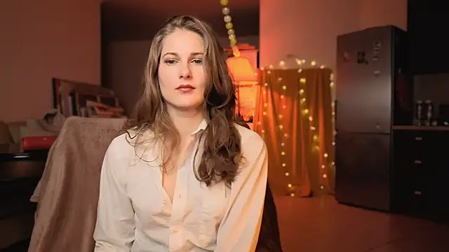 Snapshot of kissyoukiss chatting on 02.19.25 kissyoukiss online show from 02.19.25