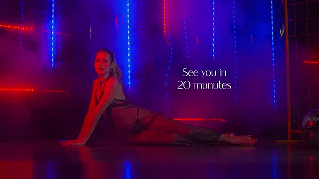 Snapshot of kissyoukiss chatting on 03.21.25 kissyoukiss online show from 03.21.25