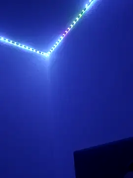 Snapshot of Zoni111 chatting on 10.03.25 Zoni111 online show from 10.03.25