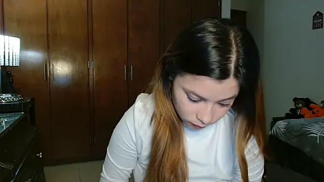 Snapshot of 3littleschoolteens chatting on 03.20.25 3littleschoolteens online show from 03.20.25