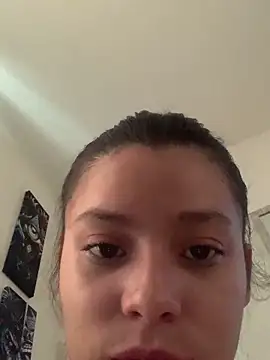 Snapshot of 3littleschoolteens chatting on 10.11.25 3littleschoolteens online show from 10.11.25