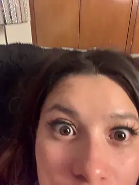 Snapshot of 3littleschoolteens chatting on 11.14.25 3littleschoolteens online show from 11.14.25