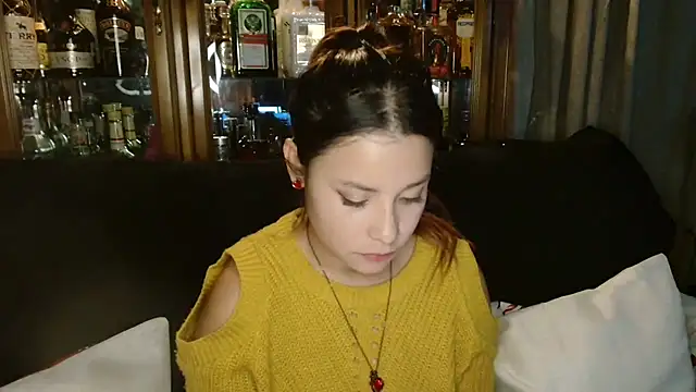 Snapshot of 3littleschoolteens chatting on 12.04.25 3littleschoolteens online show from 12.04.25