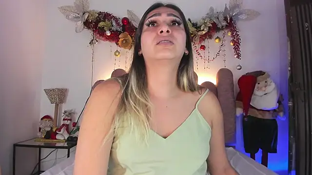 ISABELLASSMITH online show from 01.02.25