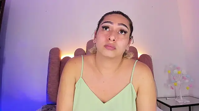 ISABELLASSMITH online show from 01.25.25