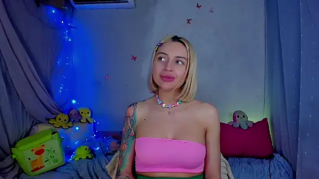 LickLizzy online show from 04.28.26