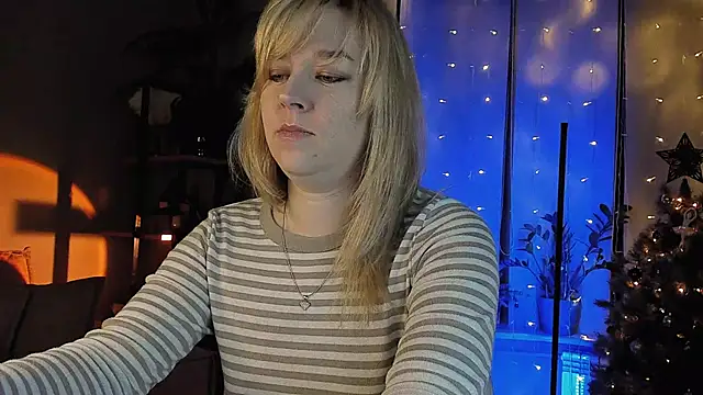 Snapshot of 5_in_one chatting on 01.07.25 5 in one online show from 01.07.25