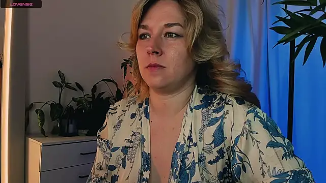 5 in one online show from 06.12.26