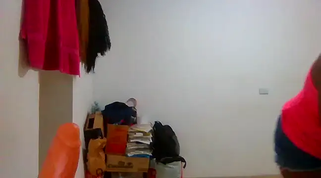 Snapshot of Aishamara chatting on 02.21.25 Aishamara online show from 02.21.25