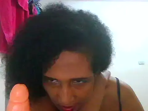 Snapshot of Aishamara chatting on 03.01.25 Aishamara online show from 03.01.25