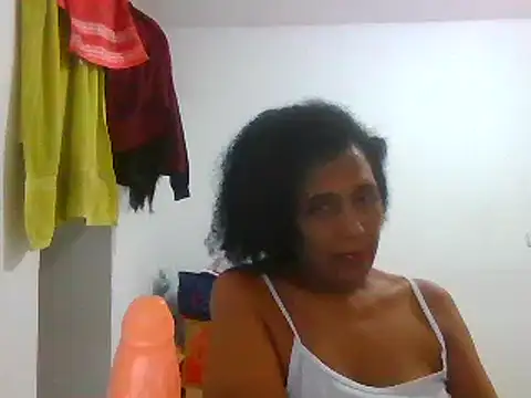 Snapshot of Aishamara chatting on 03.12.25 Aishamara online show from 03.12.25