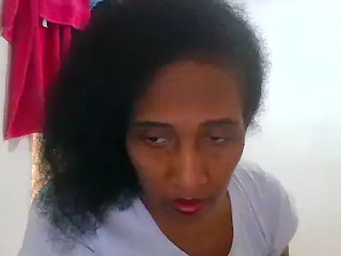 Snapshot of Aishamara chatting on 03.16.25 Aishamara online show from 03.16.25