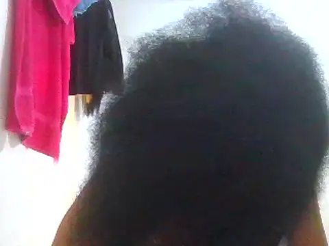 Snapshot of Aishamara chatting on 03.17.25 Aishamara online show from 03.17.25