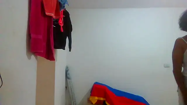 Snapshot of Aishamara chatting on 09.18.25 Aishamara online show from 09.18.25