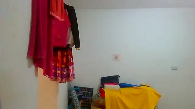 Snapshot of Aishamara chatting on 10.16.25 Aishamara online show from 10.16.25