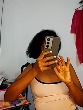 Snapshot of Aishamara chatting on 02.27.26 Aishamara online show from 02.27.26