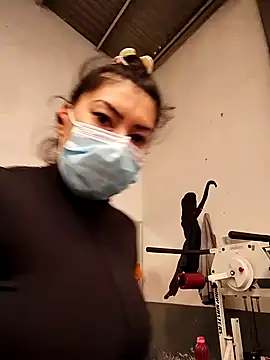 Snapshot of LaInsaciableIntensa chatting on 01.28.25 LaInsaciableIntensa online show from 01.28.25