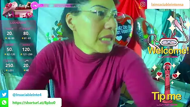 Snapshot of LaInsaciableIntensa chatting on 02.21.25 LaInsaciableIntensa online show from 02.21.25