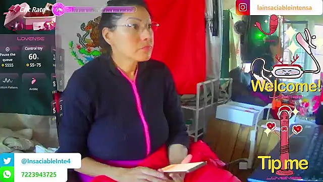 Snapshot of LaInsaciableIntensa chatting on 03.05.25 LaInsaciableIntensa online show from 03.05.25