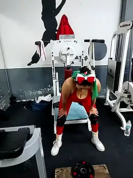 Snapshot of LaInsaciableIntensa chatting on 09.13.25 LaInsaciableIntensa online show from 09.13.25