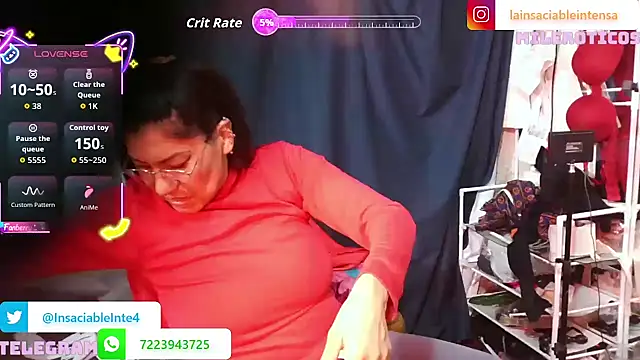 Snapshot of LaInsaciableIntensa chatting on 10.12.25 LaInsaciableIntensa online show from 10.12.25