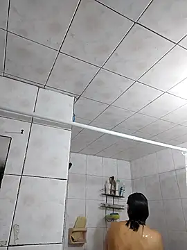 Snapshot of LaInsaciableIntensa chatting on 10.20.25 LaInsaciableIntensa online show from 10.20.25