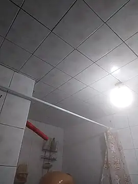 Snapshot of LaInsaciableIntensa chatting on 11.27.25 LaInsaciableIntensa online show from 11.27.25